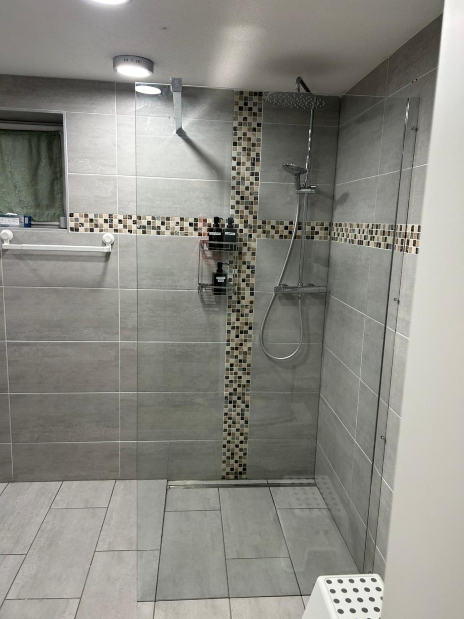 Wohnung Mit Stil Im Herzen Tirols Thaur Exterior foto